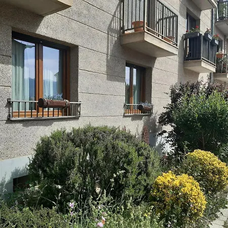 Carlos's House, En Tu Casa Daire